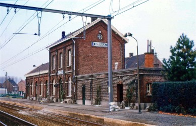Deerlijk - TH 8510804 R A.jpg